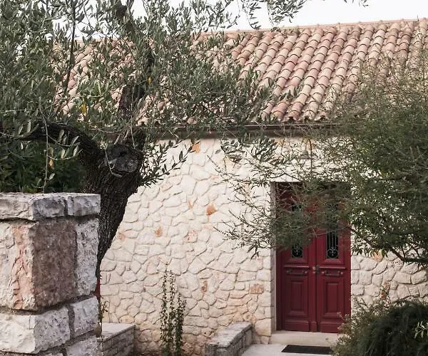 Villa Mega Skinos *